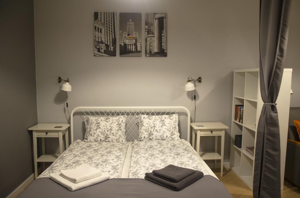 Studio Panorama "Night And Day" Warsawa Bagian luar foto